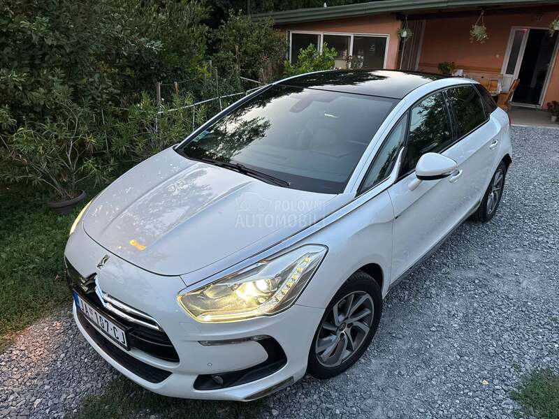 Citroen DS5 1.6hdi pano perla