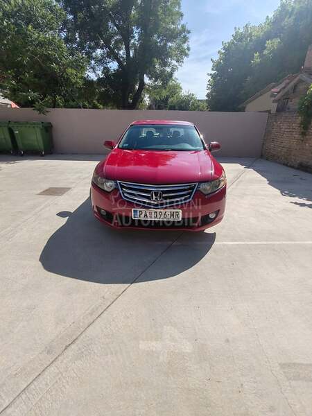 Honda Accord Kupljen nov u Srbiji