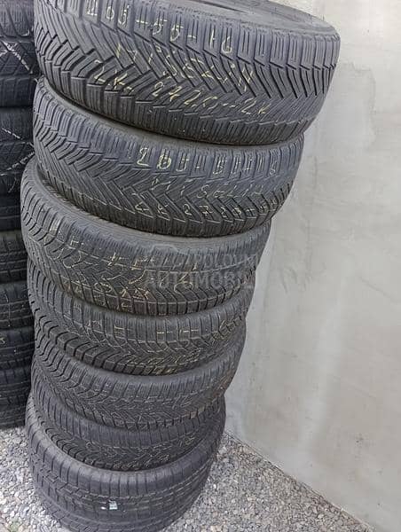 Bridgestone 205/55 R16 Zimska