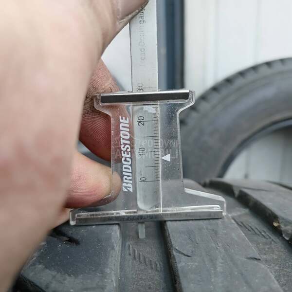 Riken 235/55 R17 Letnja