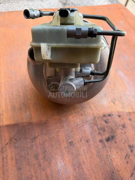 Kociona servo pumpa