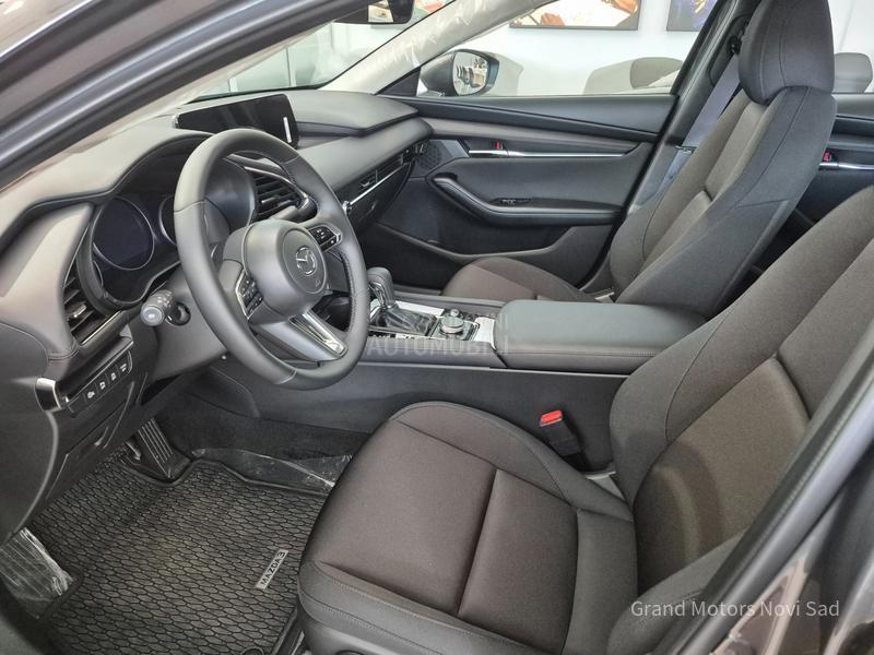 Mazda 3 G140 CENTRE LINE