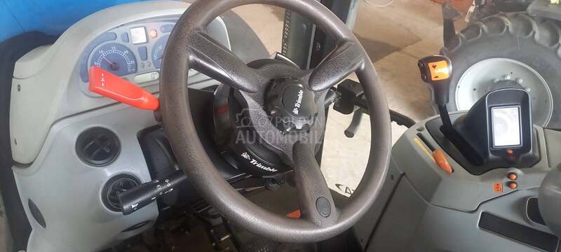 New Holland T6050