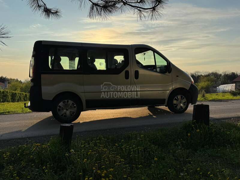 Renault Trafic 