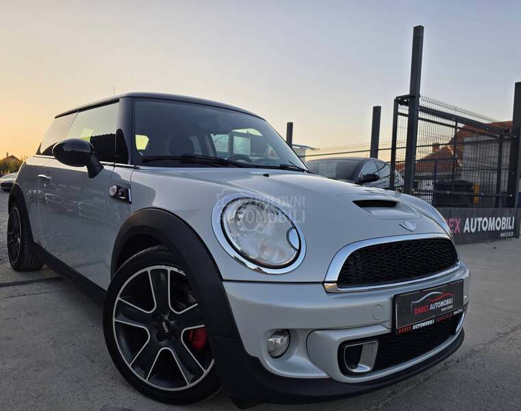 MINI Cooper S D A.U.T.O.M.A.T.I.K