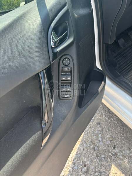 Citroen C3 1.4 B e n z i n