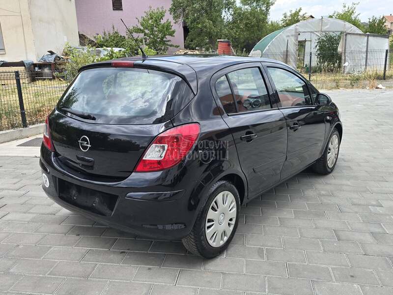 Opel Corsa D 