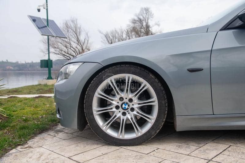 BMW 320 E92