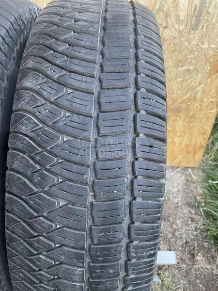 BFGoodrich 235/75 R15 Zimska