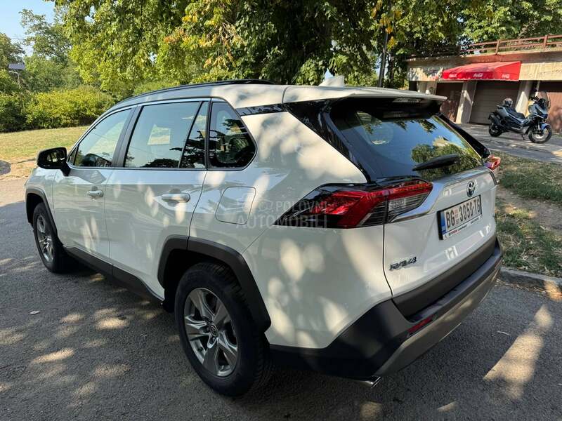 Toyota RAV 4 2.5 HYBRID