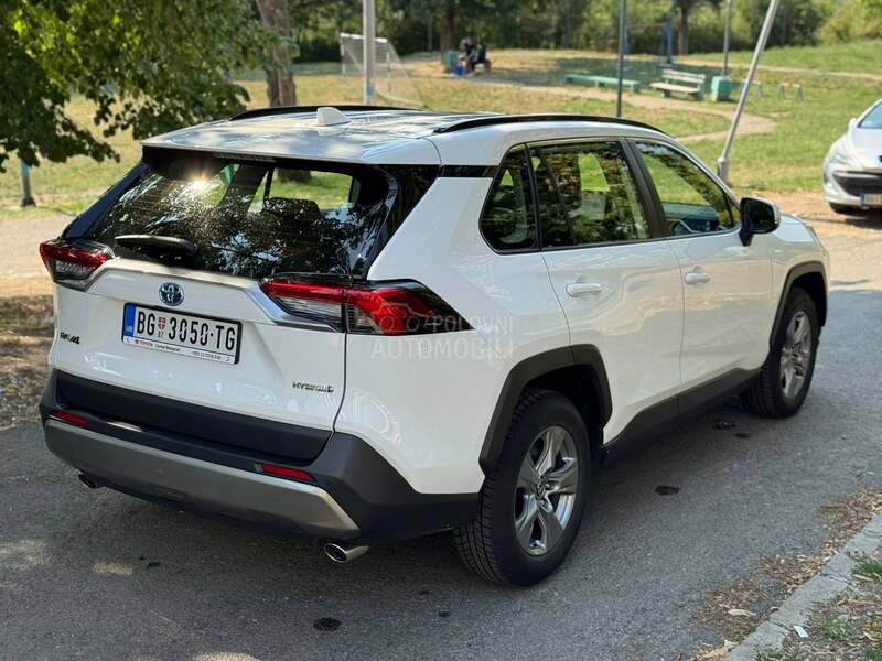 Toyota RAV 4 2.5 HYBRID