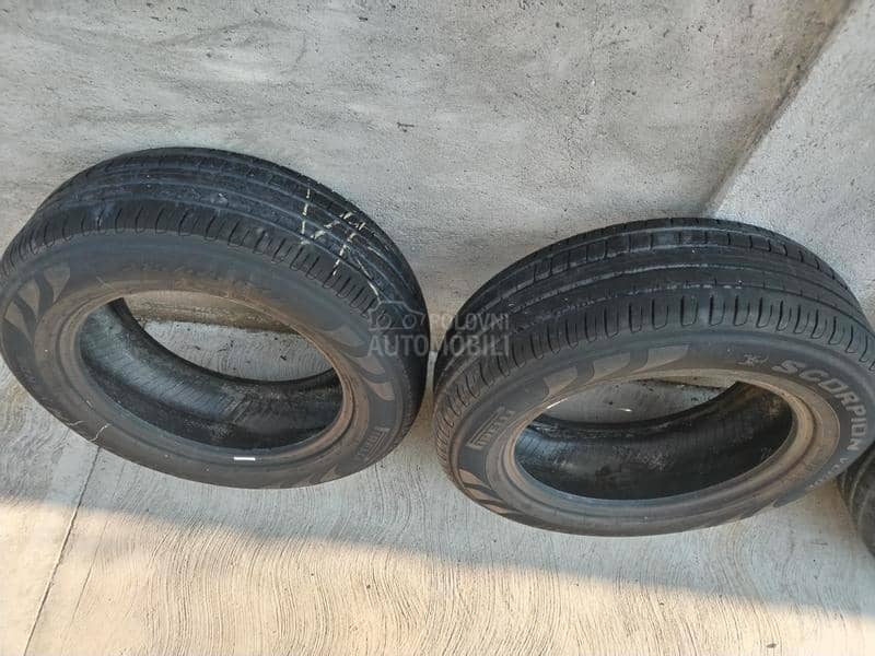 Pirelli 215/65 R17 Letnja