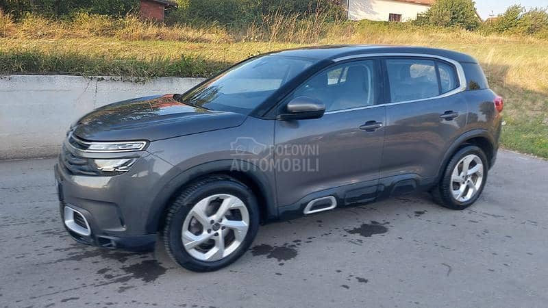 Citroen C5 Aircross 1.2  puretech 8