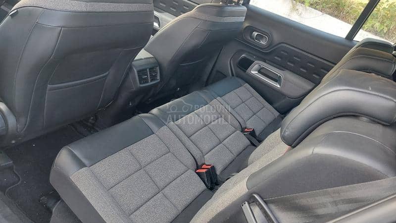 Citroen C5 Aircross 1.2  puretech 8