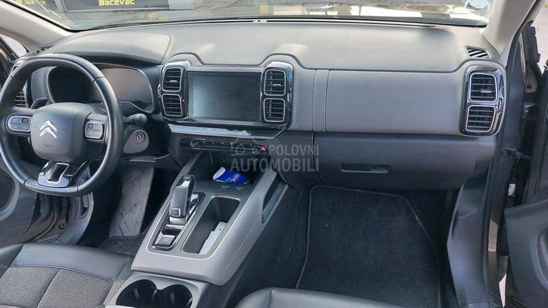 Citroen C5 Aircross 1.2  puretech 8