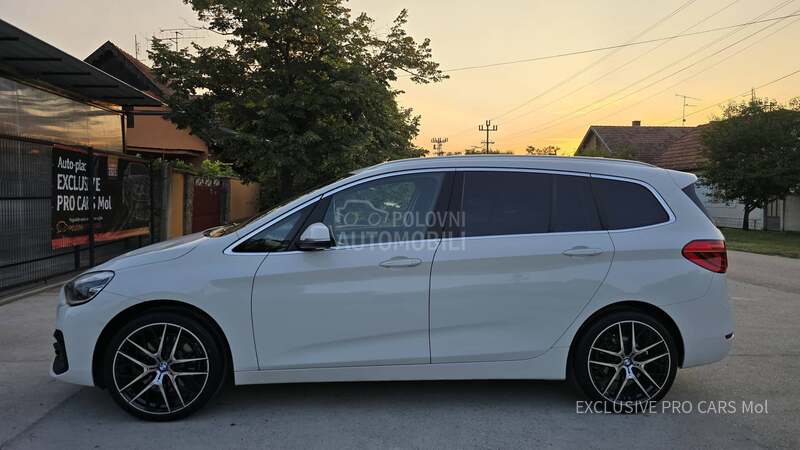 BMW 218 XD GRAND TOUER