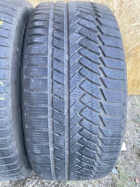 Continental 225/40 R18 Zimska