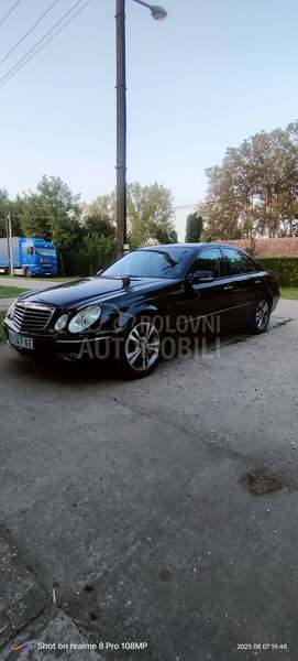 Mercedes Benz E 220 