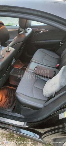 Mercedes Benz E 220 