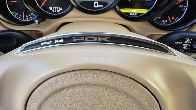Porsche Panamera 4S PDK