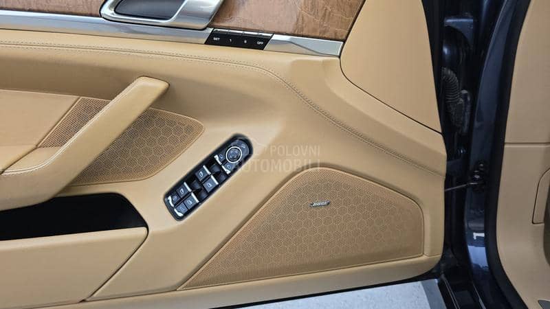 Porsche Panamera 4S PDK