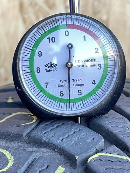 Falken 225/55 R19 Zimska