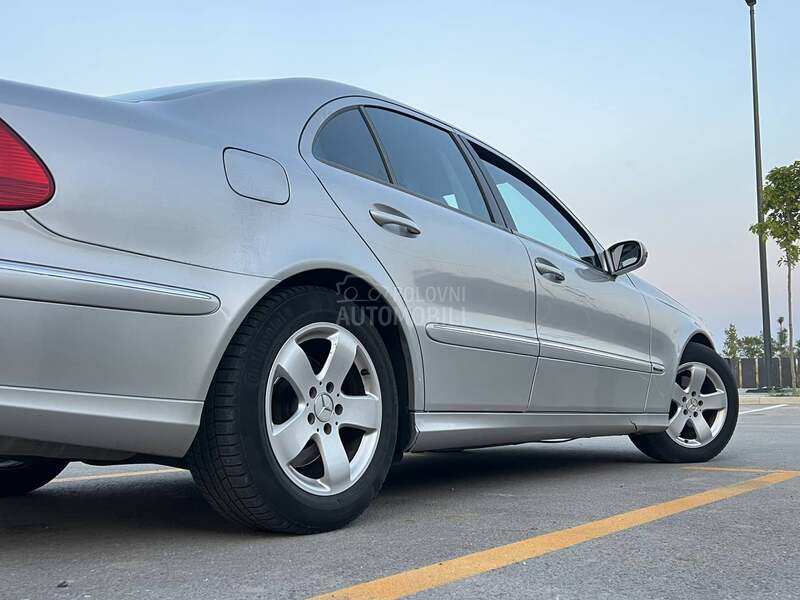 Mercedes Benz E 280 