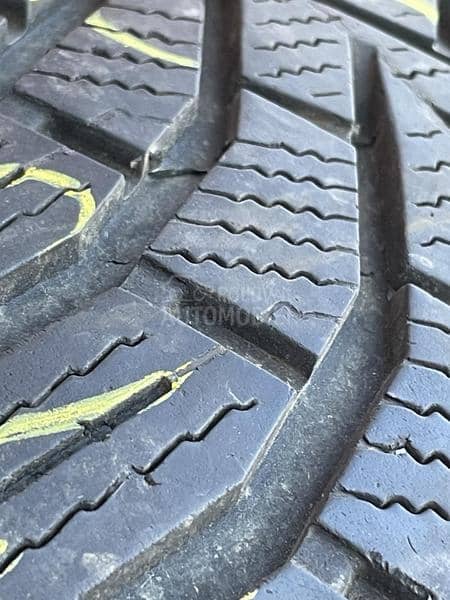 Sailun 215/65 R16 Zimska