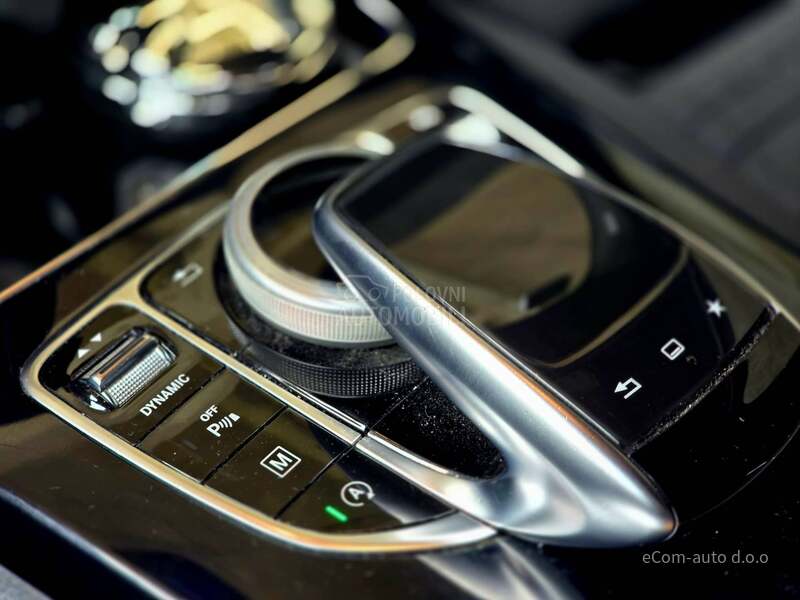 Mercedes Benz GLC 220 4 MATIC 9G-TRONIC