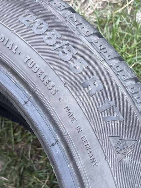 Continental 205/55 R17 Zimska