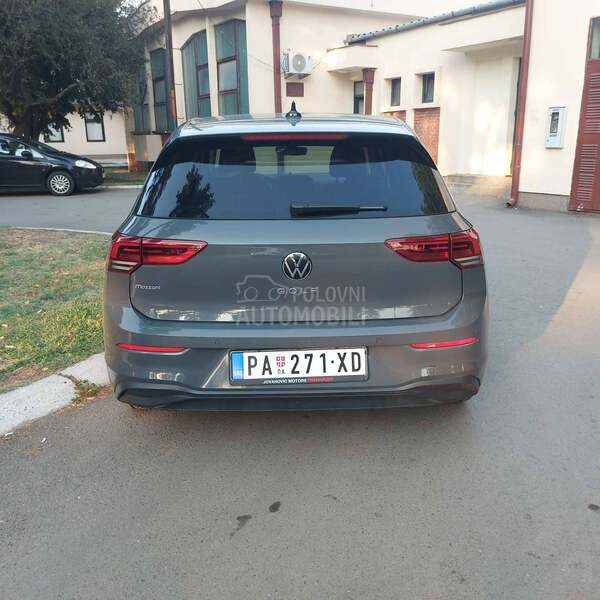 Volkswagen Golf 8 2,0tdi