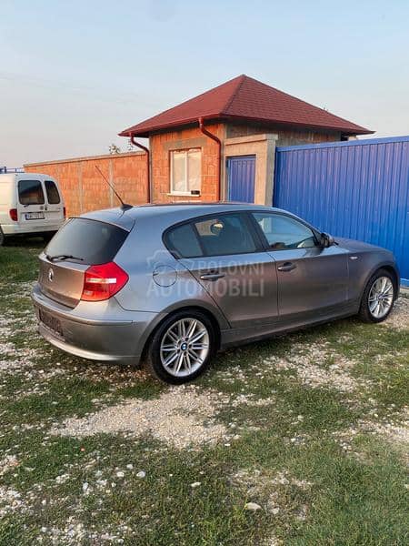 BMW 118 