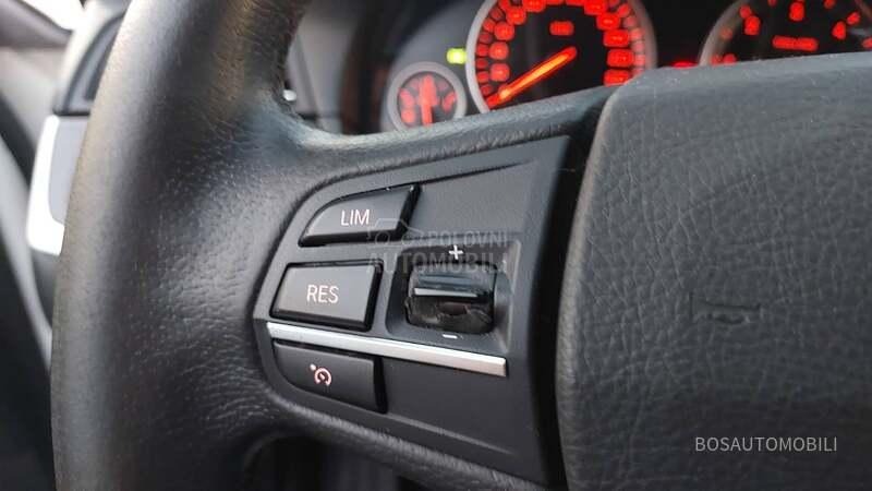BMW 520 2.0 x drive