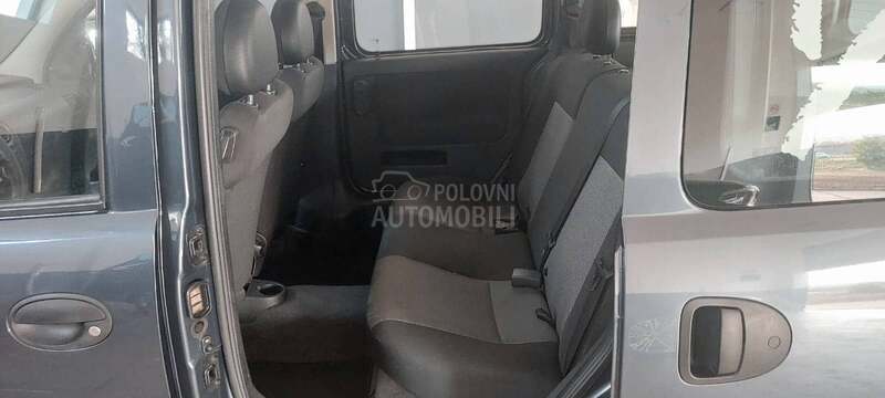 Opel Combo 1.6 B.E.N.Z    C.N.G