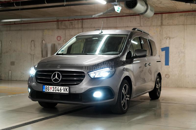 Mercedes Benz T Klasa 180