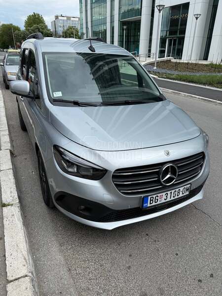 Mercedes Benz T Klasa 180