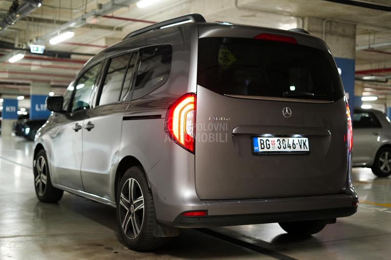 Mercedes Benz T Klasa 180