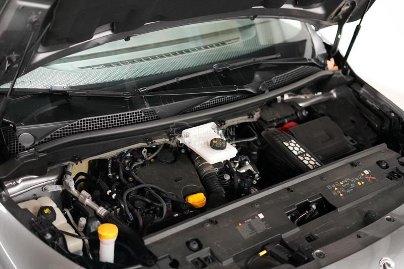 Mercedes Benz T Klasa 180