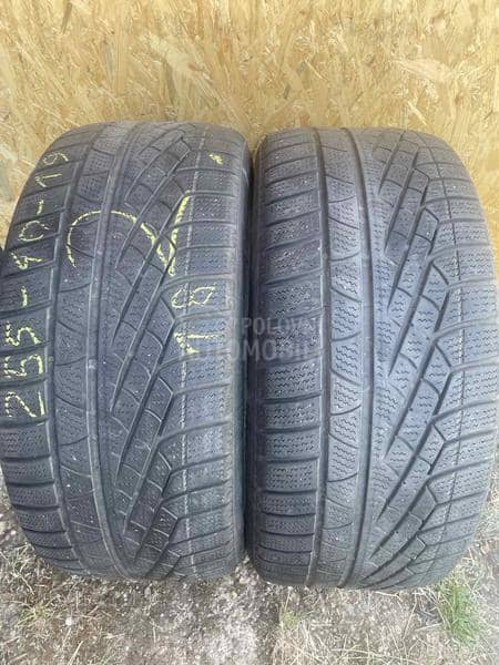 Pirelli 255/40 R19 Zimska