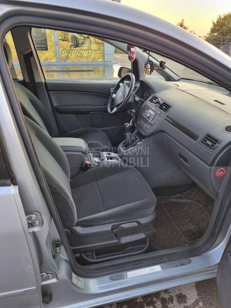 Ford C-Max Ghia