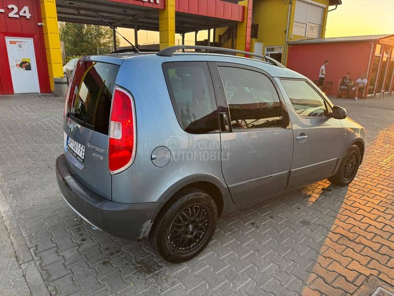 Škoda Roomster 