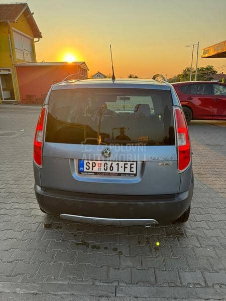 Škoda Roomster 