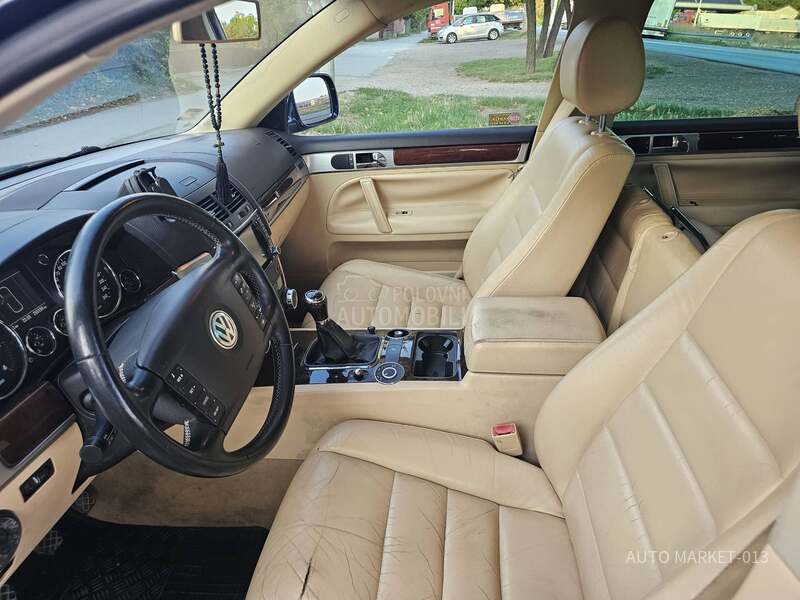 Volkswagen Touareg 2.5 tdi