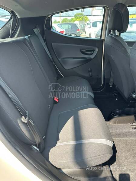Lancia Ypsilon N O V, N O V, N O V