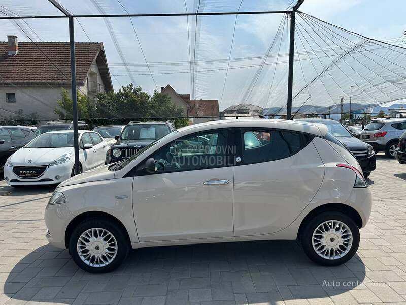 Lancia Ypsilon N O V, N O V, N O V