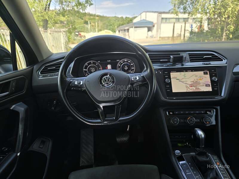 Volkswagen Tiguan R LINE  2.0TDI DSG