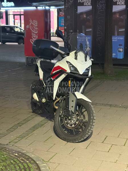 Moto Morini X CAPE 650