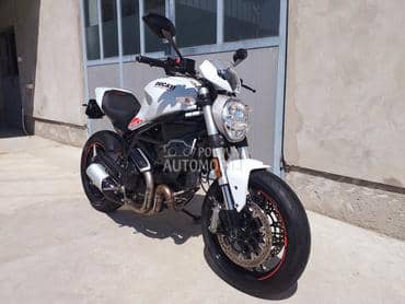 Ducati Monster 797
