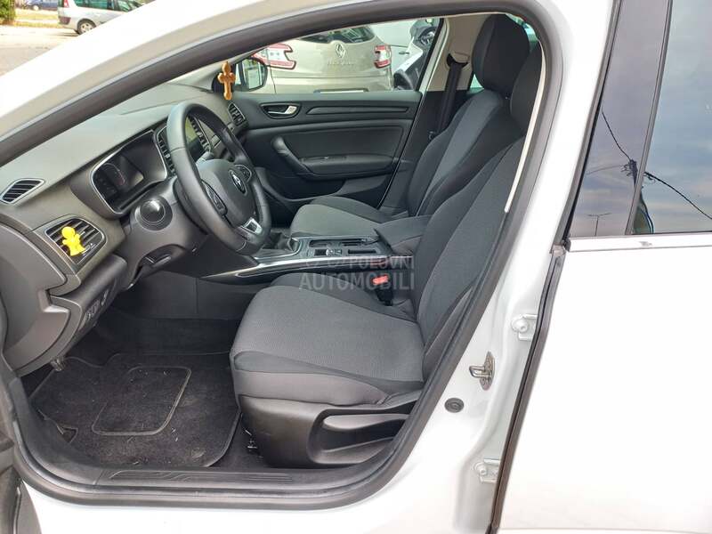 Renault Megane EQUILIBRE TCE 140