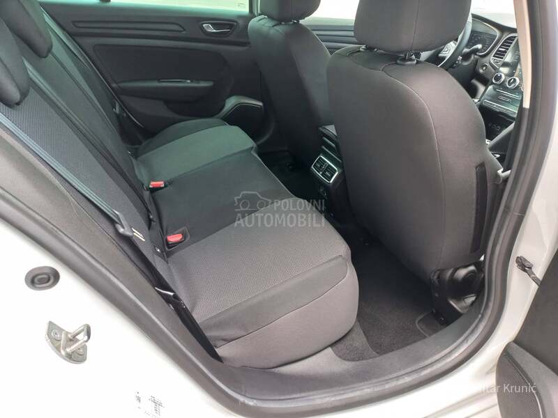 Renault Megane EQUILIBRE TCE 140